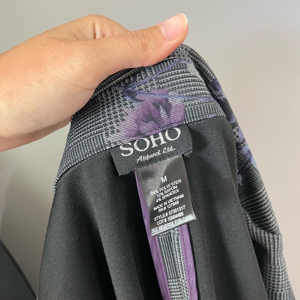 SOHO Suit Jacket with flowers - Picture 3 of 3